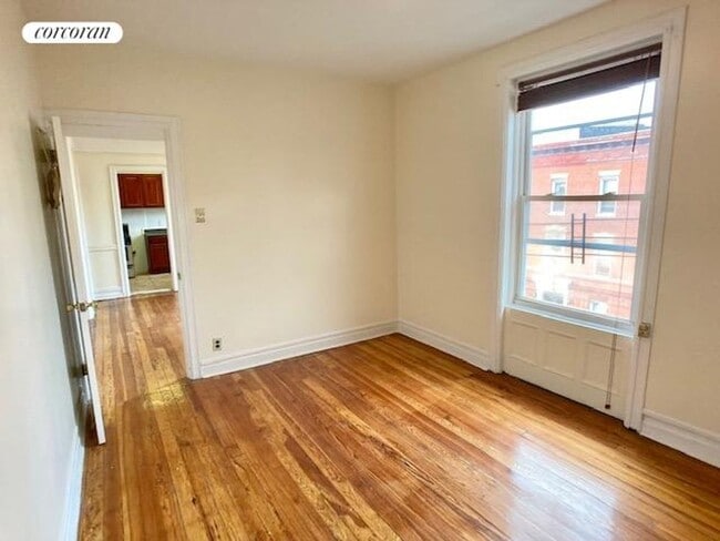 Building Photo - 216 Winthrop St