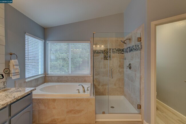 Building Photo - 5171 Keller Ridge Dr