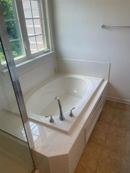 Building Photo - 505 Fairgate Drive