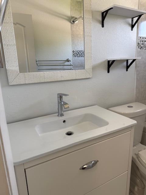 Building Photo - 4099 Palm Bay Cir