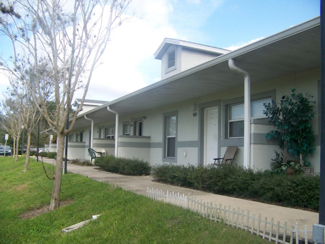 Primary Photo - 301 S Cedar Ave
