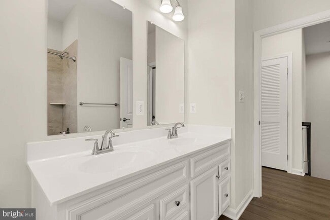 Building Photo - 4113 -B Chickadee Ct