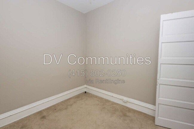 Building Photo - 4088 Erie St