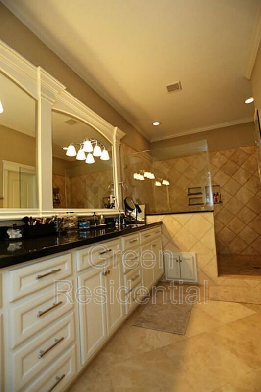 Building Photo - 1419 Beachton St