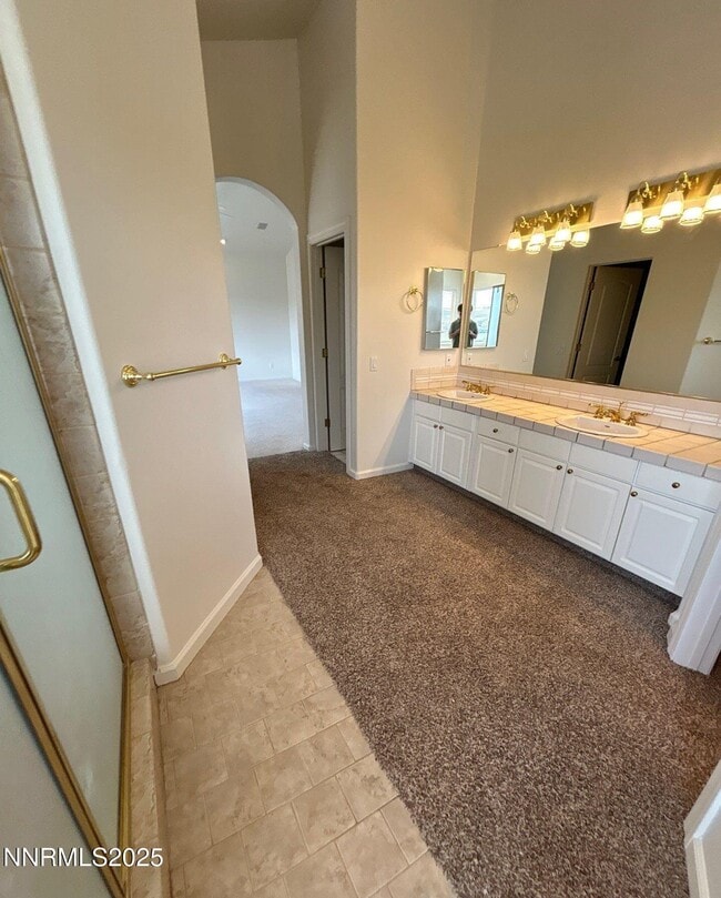 Building Photo - 6710 Cinnamon Dr