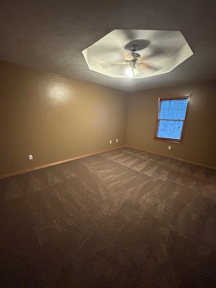 Building Photo - 3814 W Parkridge Cir