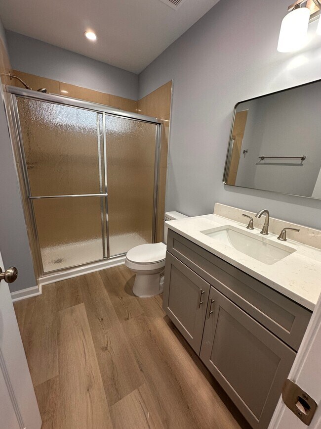 Building Photo - 517 Cardamon Ct