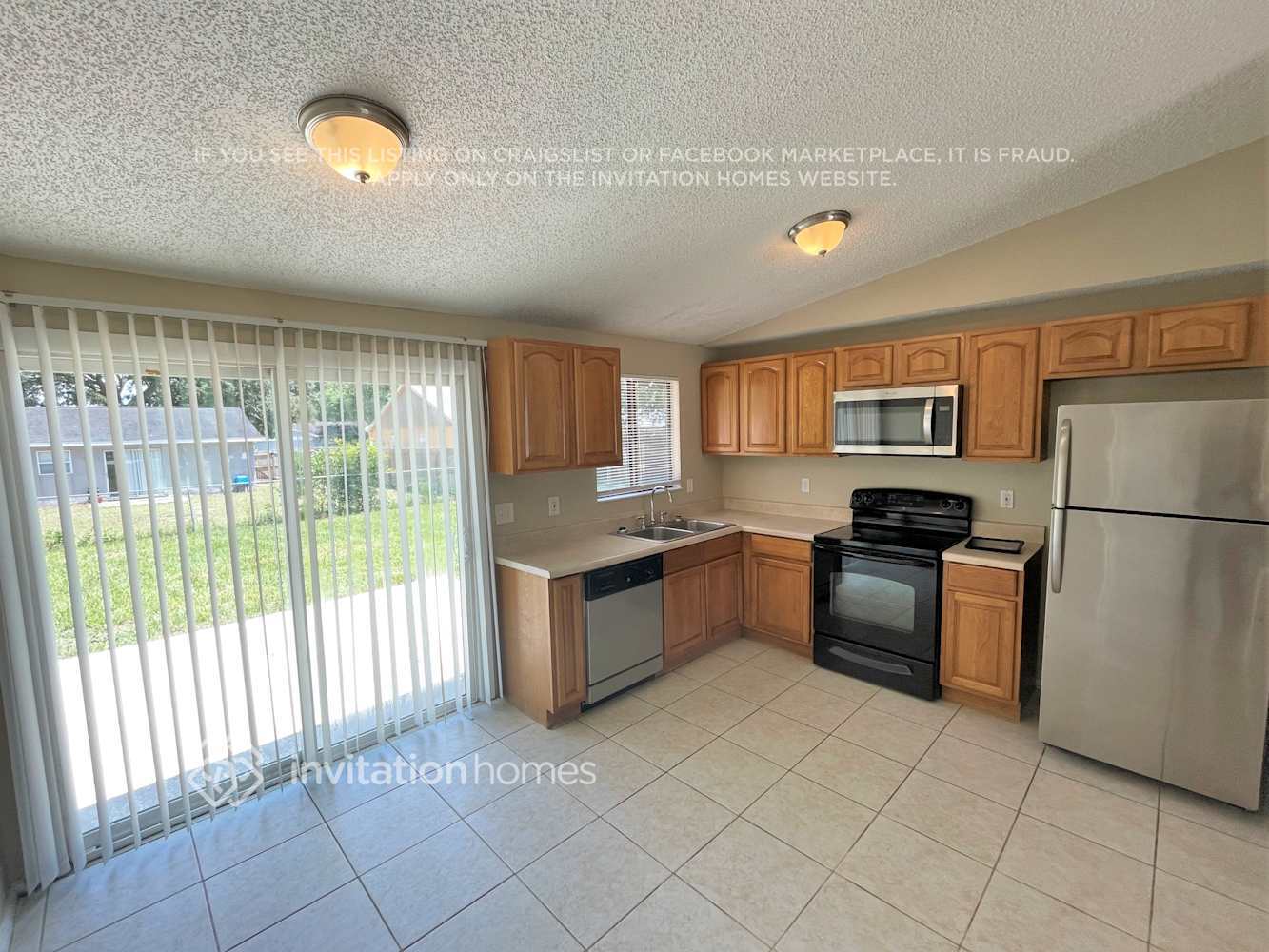 Building Photo - 1220 Piney Branch Cir