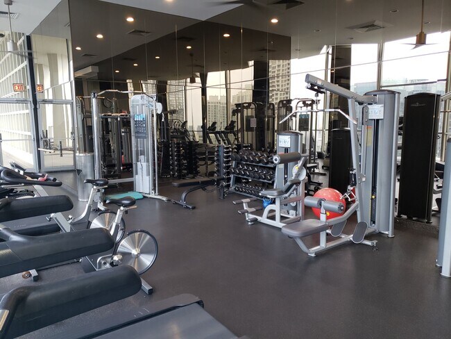 Building Photo - 535 N Michigan Ave