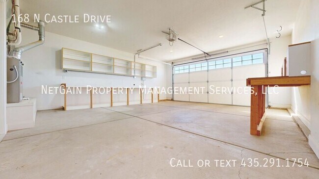 Building Photo - 168 N Castle Dr