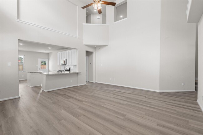 Building Photo - 23011 Birmingham Grv Ln
