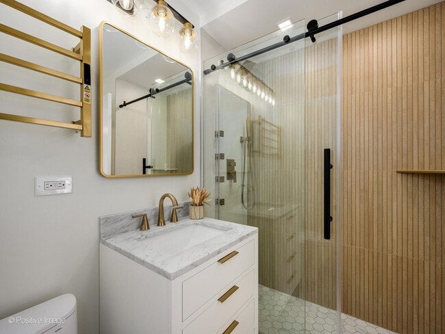 Building Photo - 1360 N Sandburg Terrace