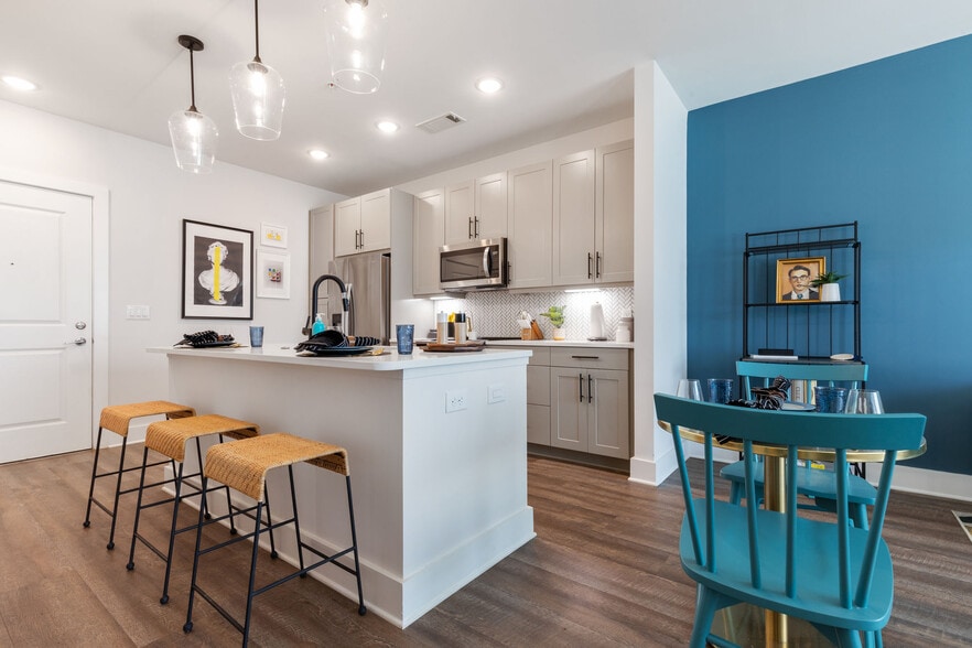 Broadstone Ayrsley 2200 Silver Crescent Dr Charlotte NC 28173