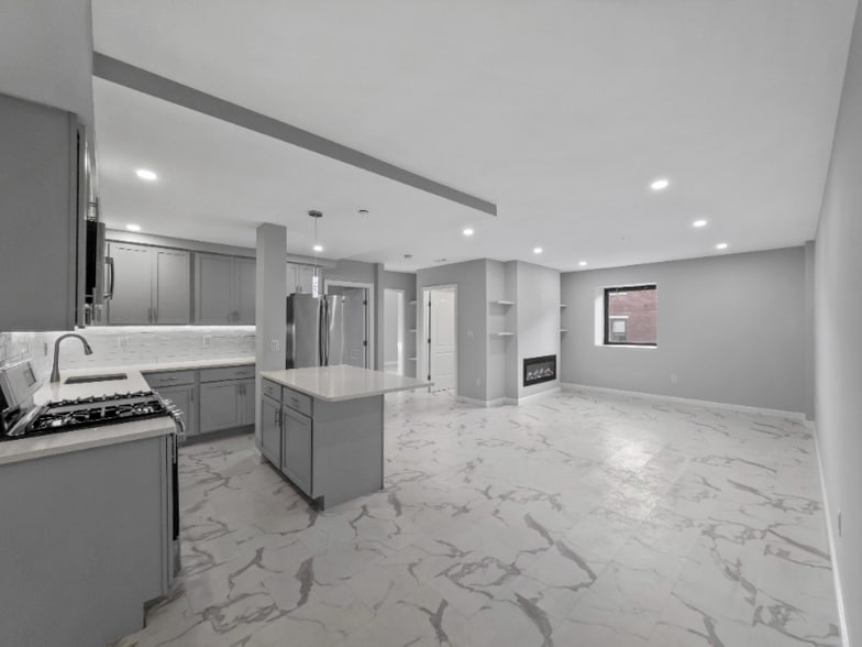 Primary Photo - 225-235 Essex St