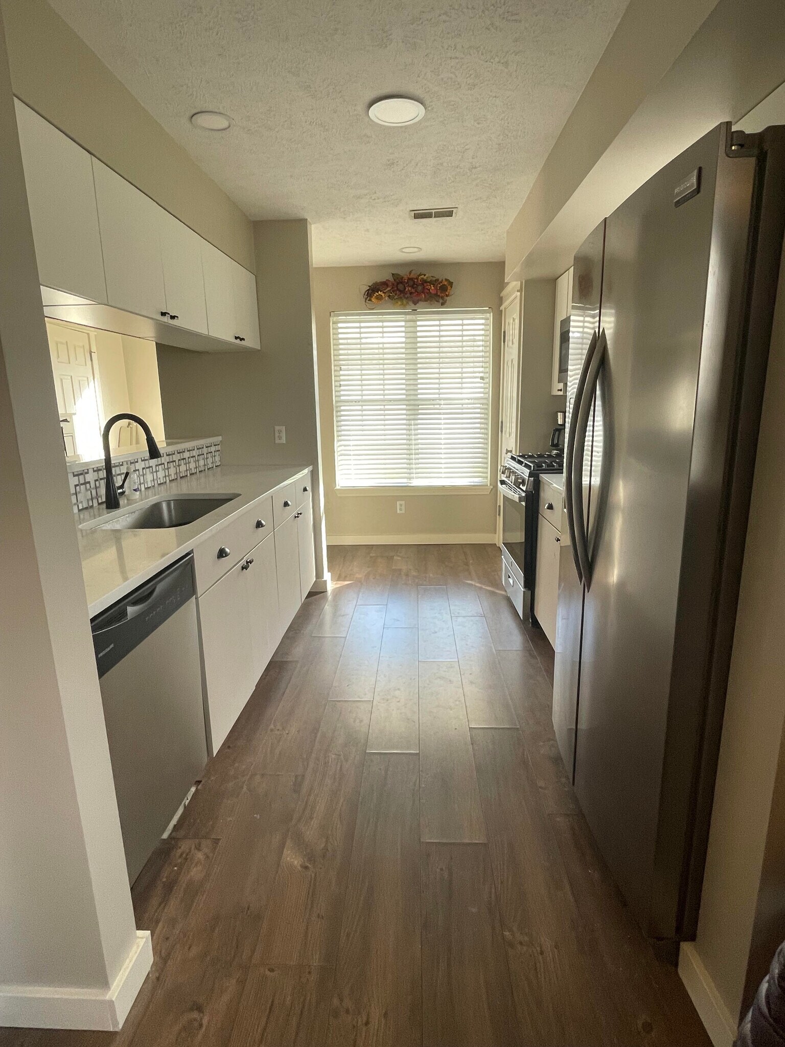 All appliances included - 7014 S Cannon Place Dr