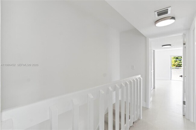 Building Photo - 3597 SW 17th St