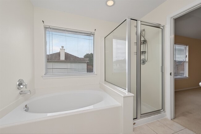 Building Photo - 6127 Morningshire Ln