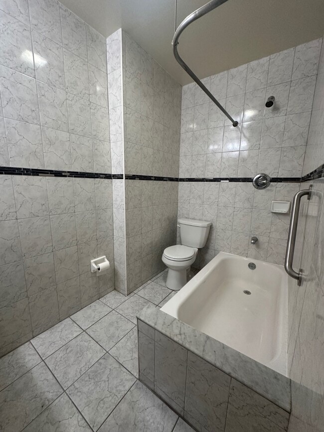 Building Photo - 1917 Avenue O