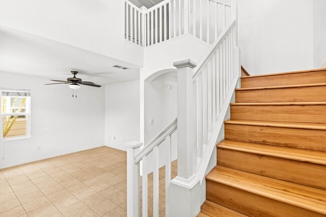 Building Photo - Highly Desired 3 Bedroom, 2.5 Bath Home in Ocean Point!