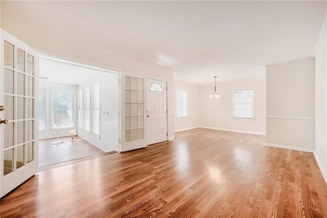 Building Photo - 1278 Fairhill Ln NE
