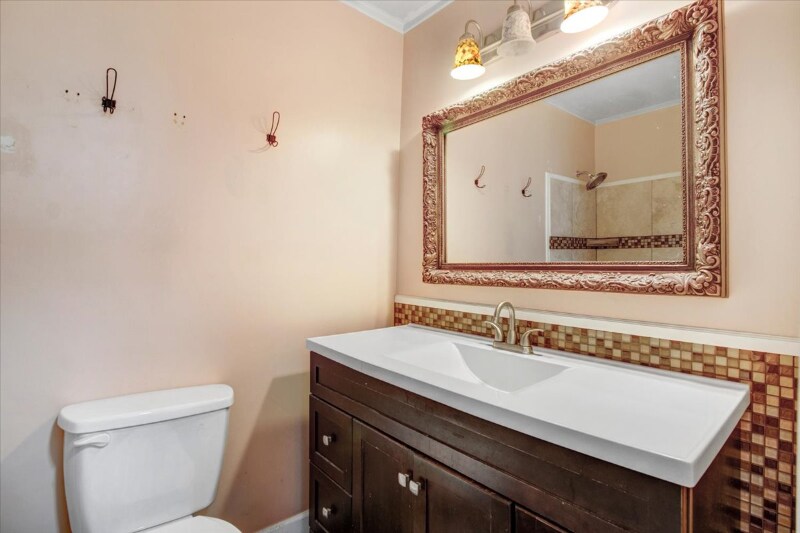 Building Photo - 1506 Boyette Dr