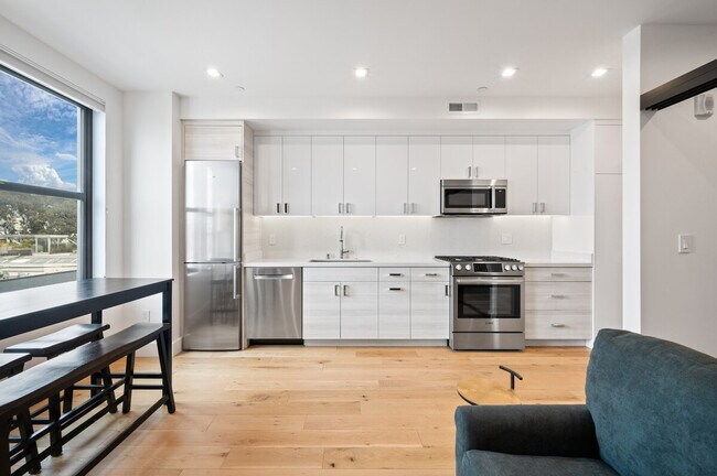 Building Photo - 761 Minna St