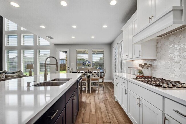 Building Photo - 3213 Little Willow