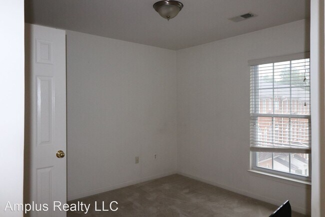 Building Photo - 3 br, 2.5 bath House - 12464B Liberty Brid...