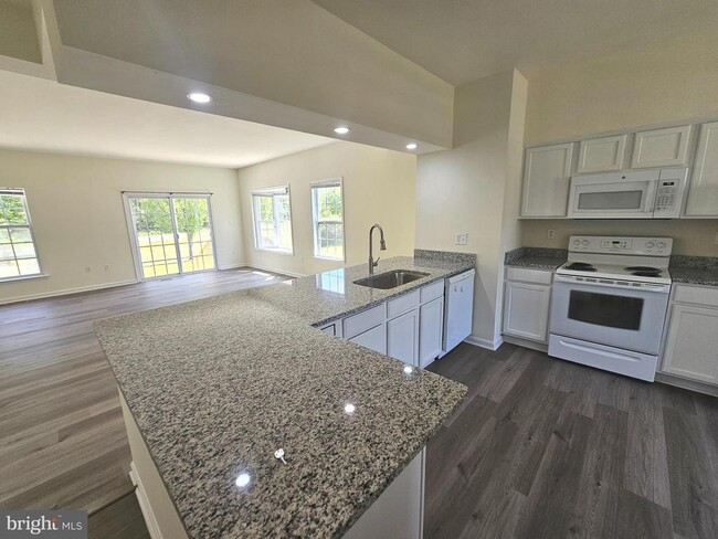 Building Photo - 124 Bay Hill Ln