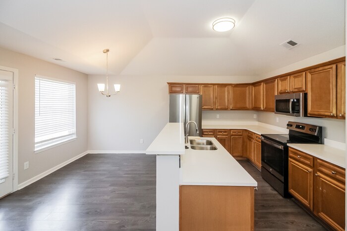 Building Photo - 1193 Casentino St
