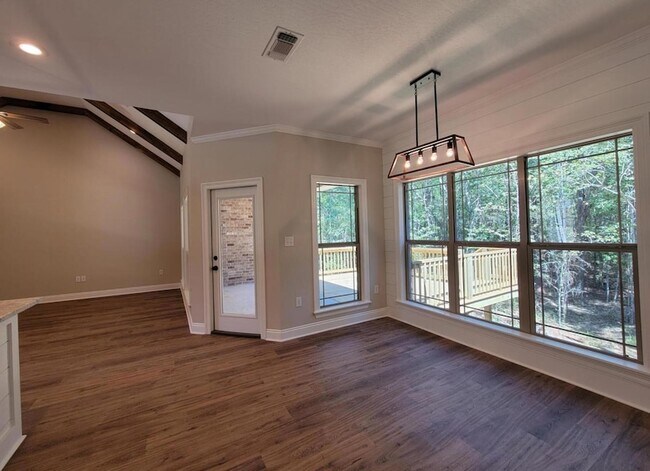Building Photo - 32 N Fork Dr