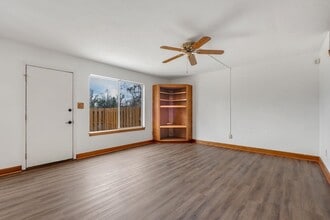 Building Photo - 3128 Blairstone Ct