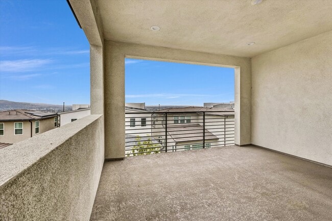Building Photo - 1155 Poppy Ct
