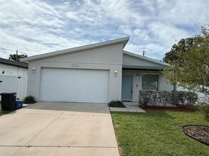 Building Photo - 5326 Newton Ave S