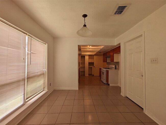 Building Photo - 4471 Yupon Ridge Dr