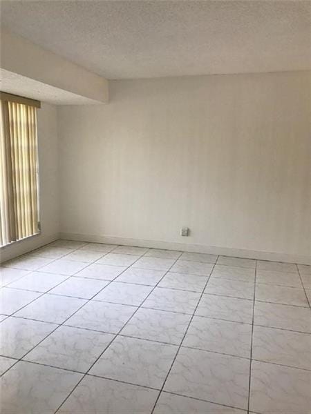 Building Photo - 8031 Lagos De Campo Blvd