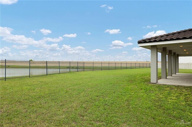 Building Photo - 4628 Estancia Pkwy