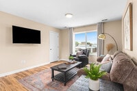 Building Photo - 18308 Mesle St