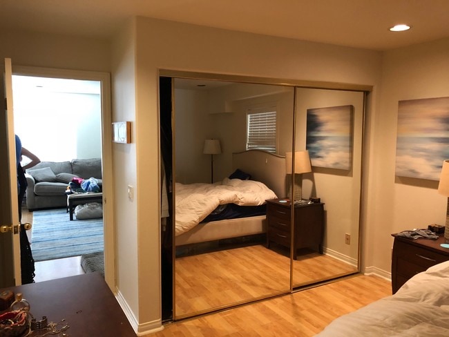 Bedroom - 17 Voyage St