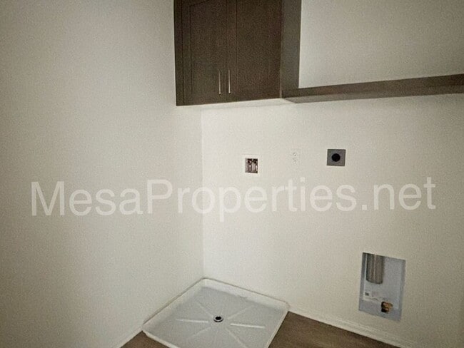 Building Photo - 6316 Candleberry Cv