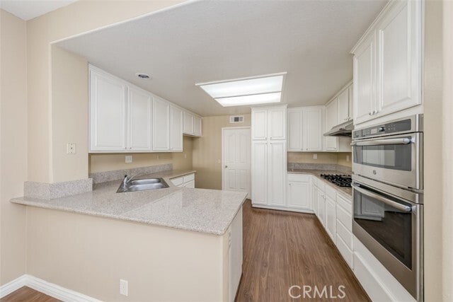 Building Photo - 2568 La Salle Pointe