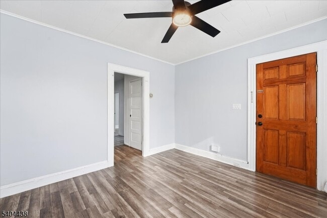 Building Photo - 102 Highland Ave