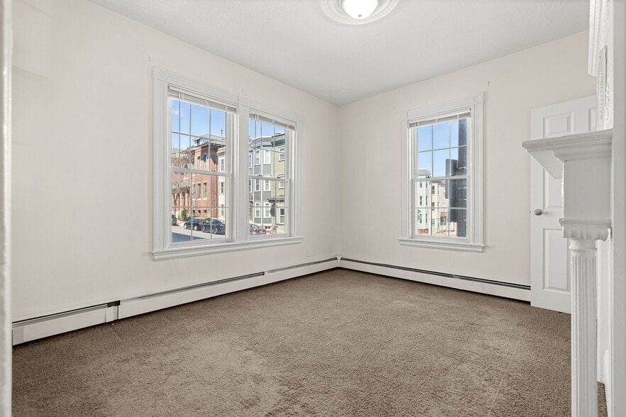 Building Photo - 54 H St
