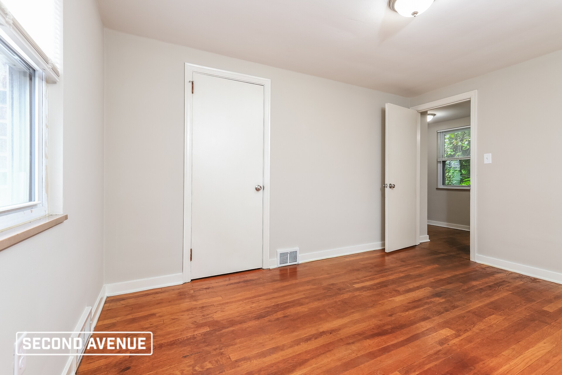 Building Photo - 106 Watson Blvd