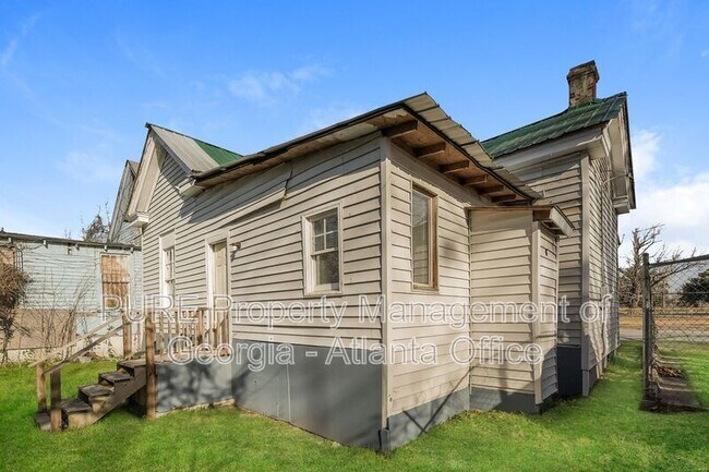 Building Photo - 312 Walton Wy