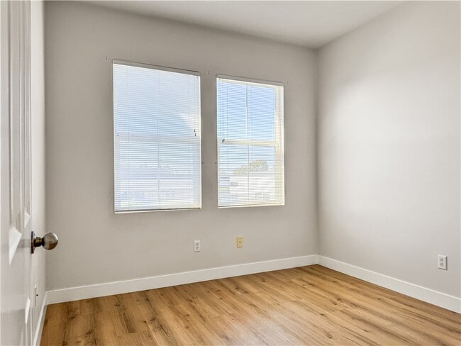 Building Photo - 20546 Earl St