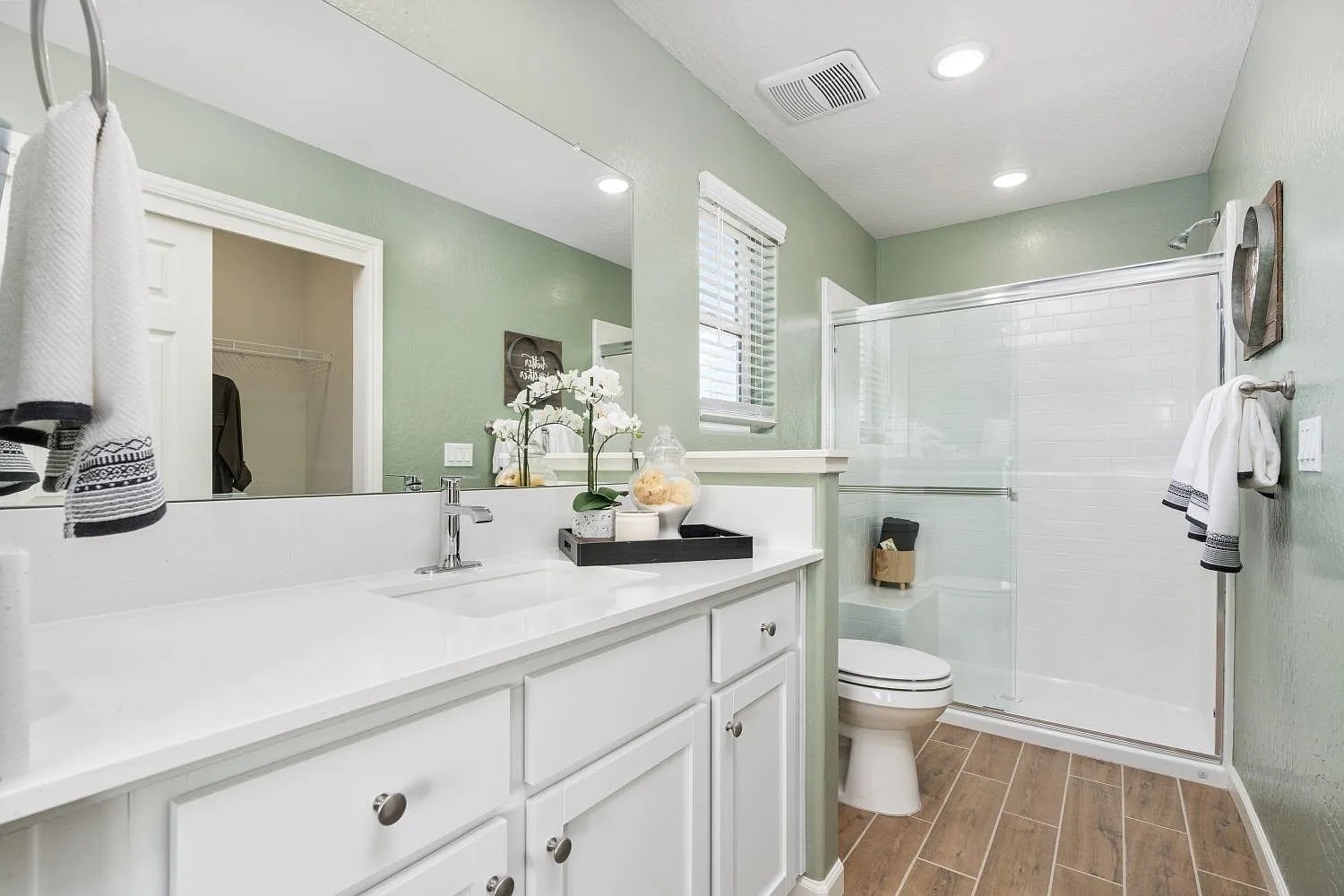 Building Photo - 6623 E Crimson Dr