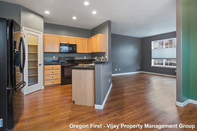 Building Photo - 17106 SW Marty Ln