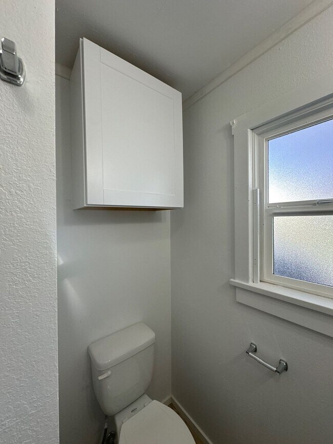 Building Photo - 2800 Watson St