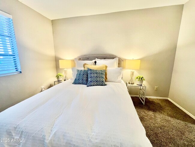 Building Photo - 2855 S Ext Rd